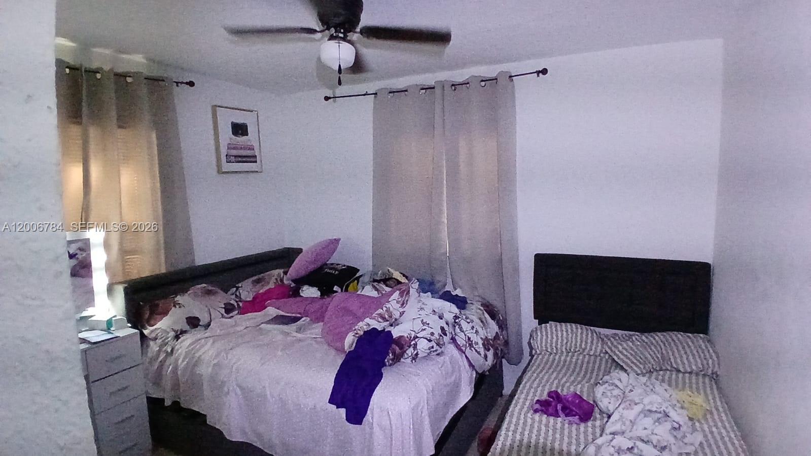 LAUDERDALE MANORS ADD-RES - Residential