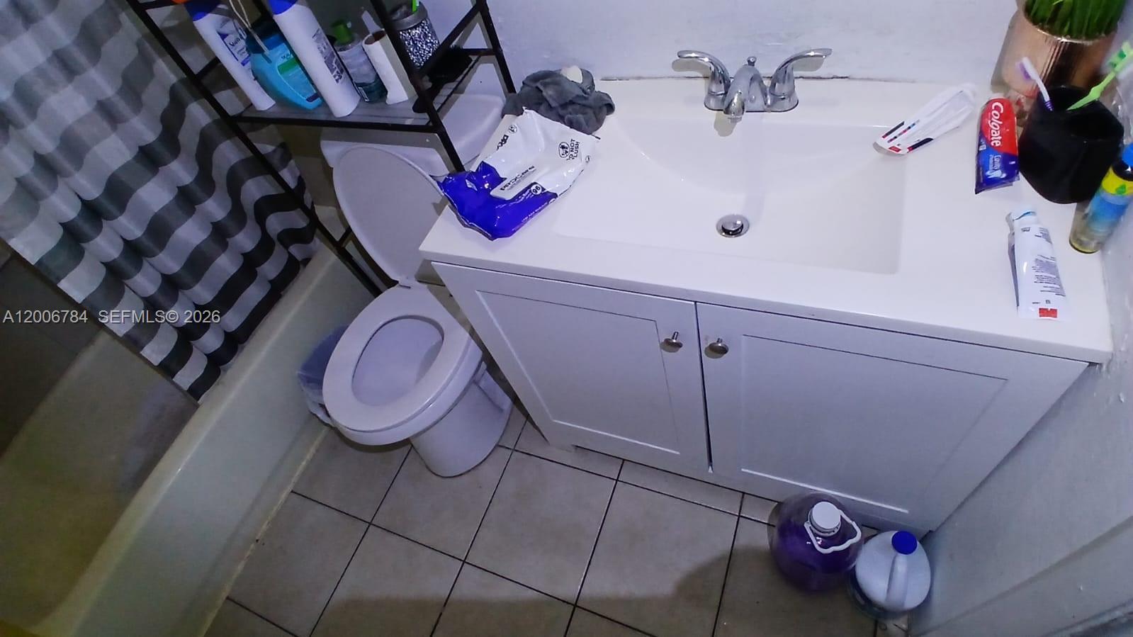 LAUDERDALE MANORS ADD-RES - Residential