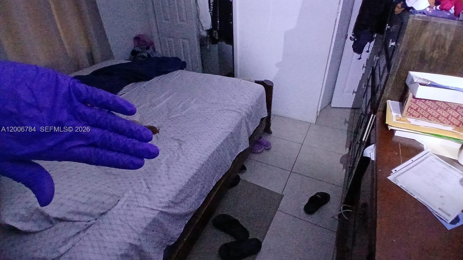 LAUDERDALE MANORS ADD-RES - Residential