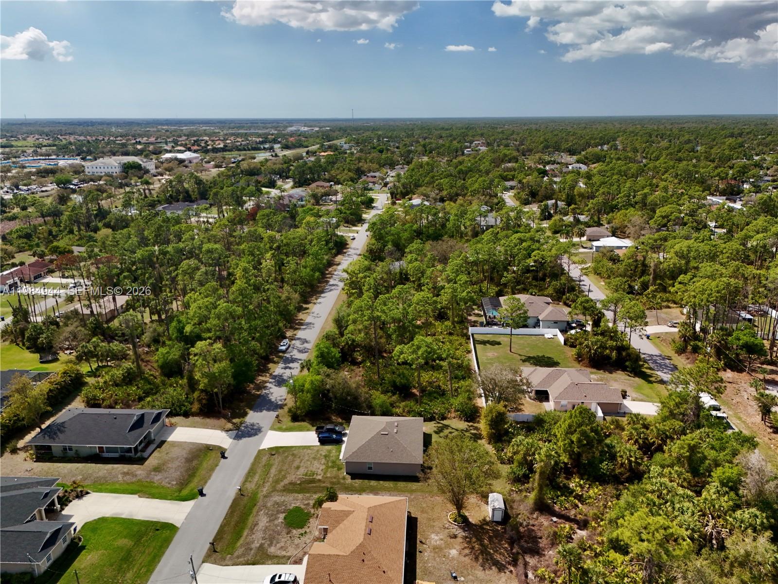 PORT CHARLOTTE - Land