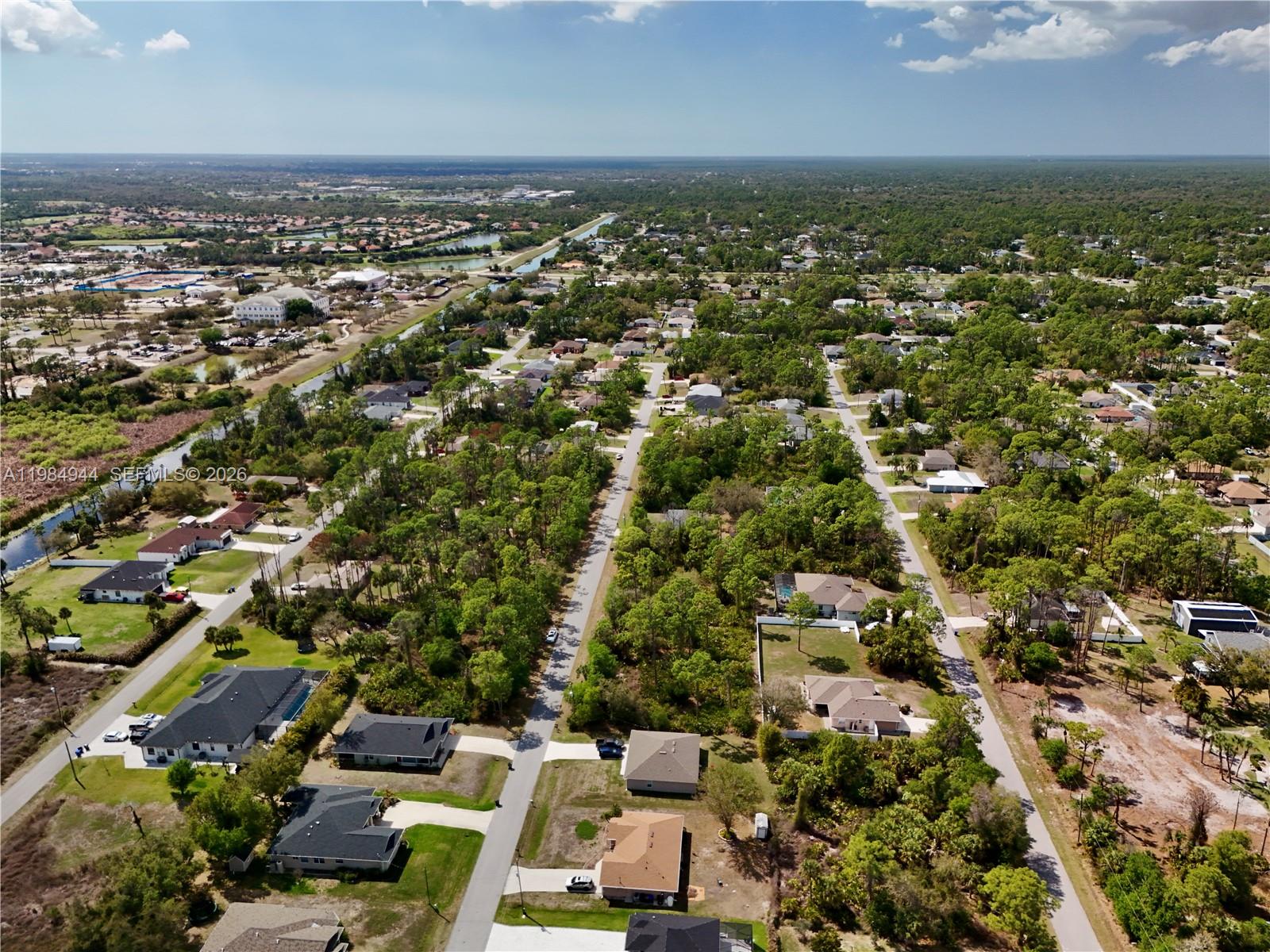 PORT CHARLOTTE - Land