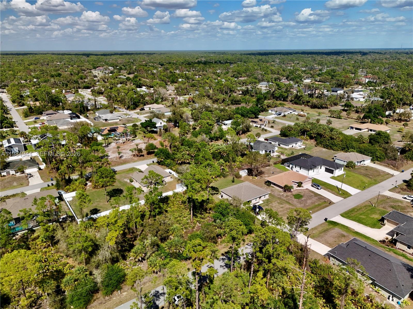 PORT CHARLOTTE - Land