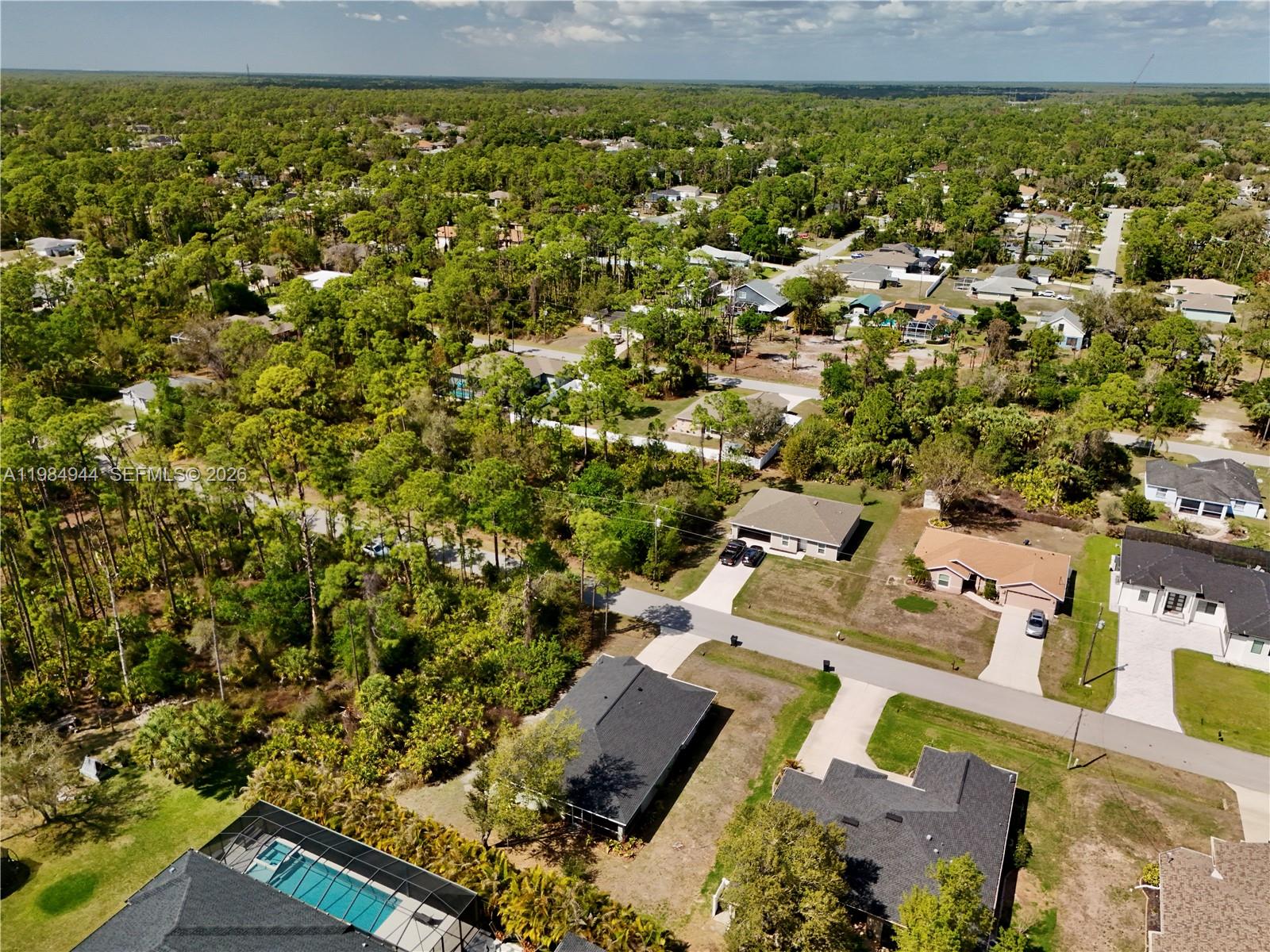 PORT CHARLOTTE - Land