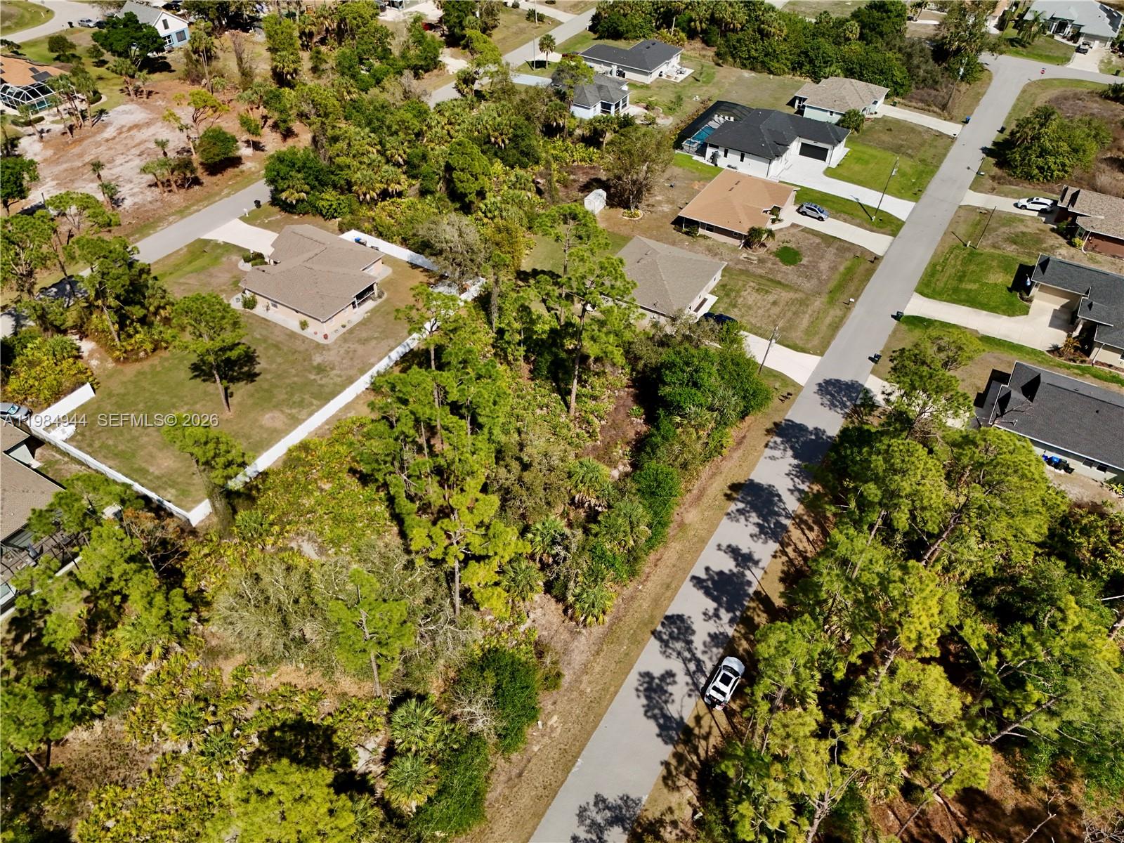 PORT CHARLOTTE - Land