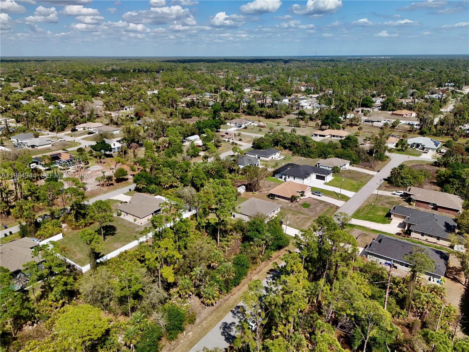 PORT CHARLOTTE - Land