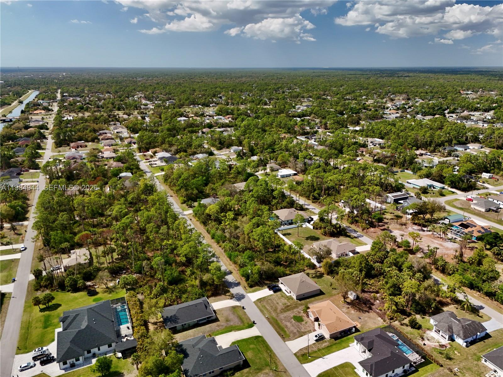 PORT CHARLOTTE - Land