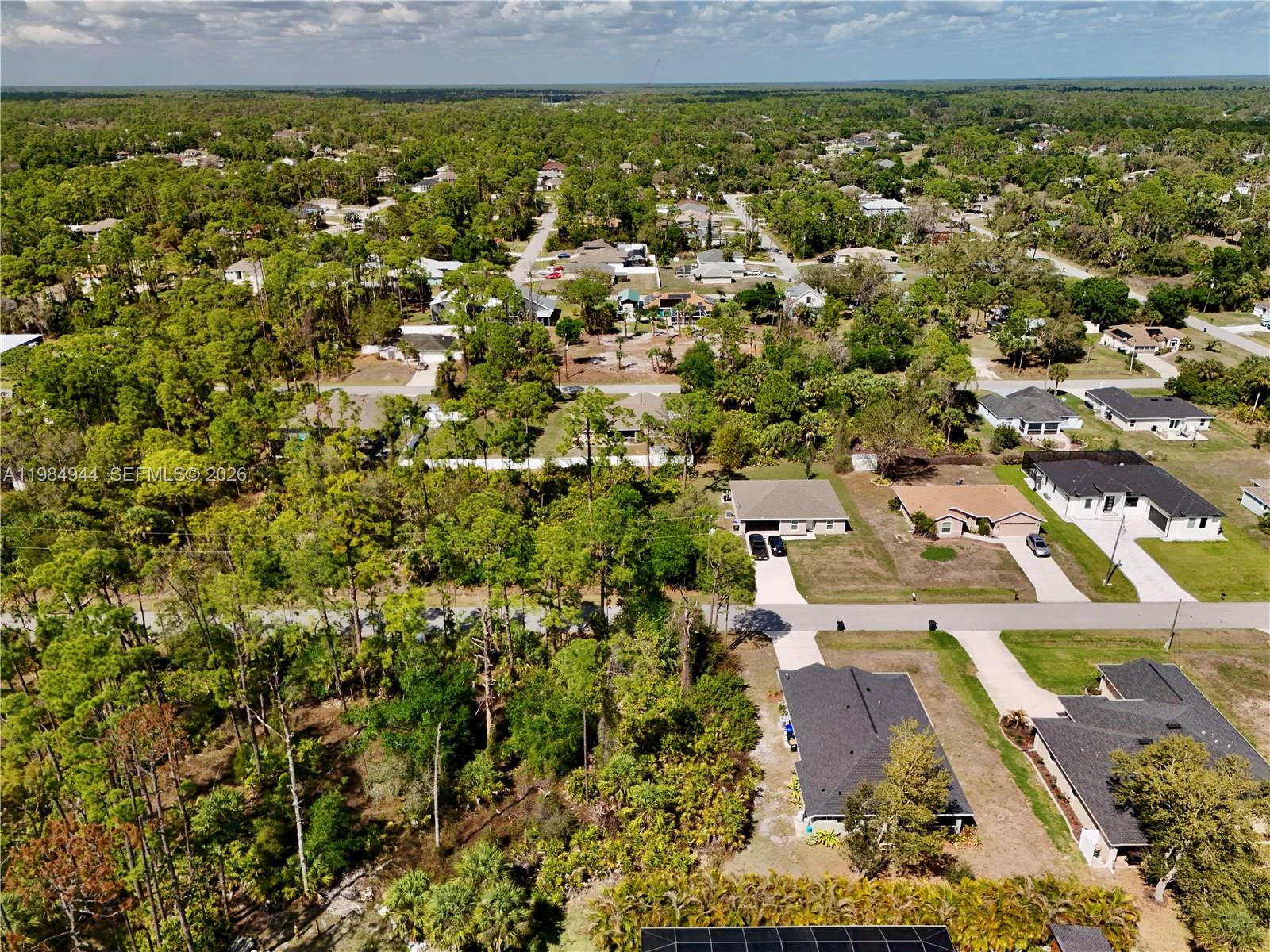 PORT CHARLOTTE - Land