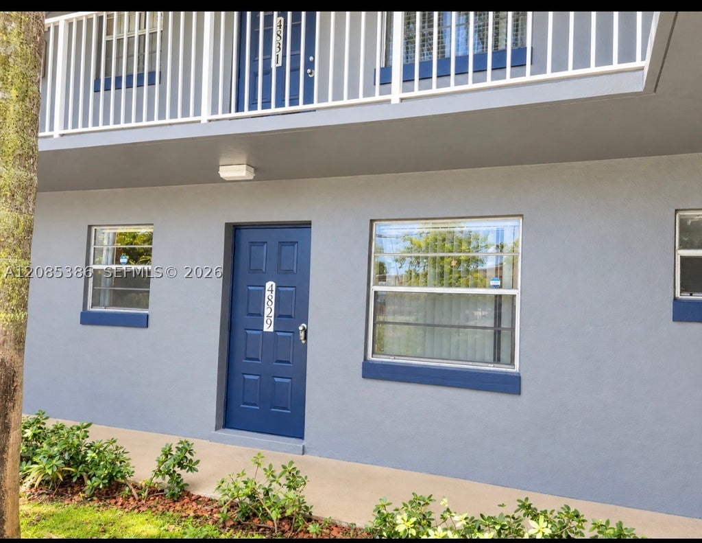 Photo of 4829 NW 9th Dr #4829, Plantation, FL 33317 (MLS # A12085386)