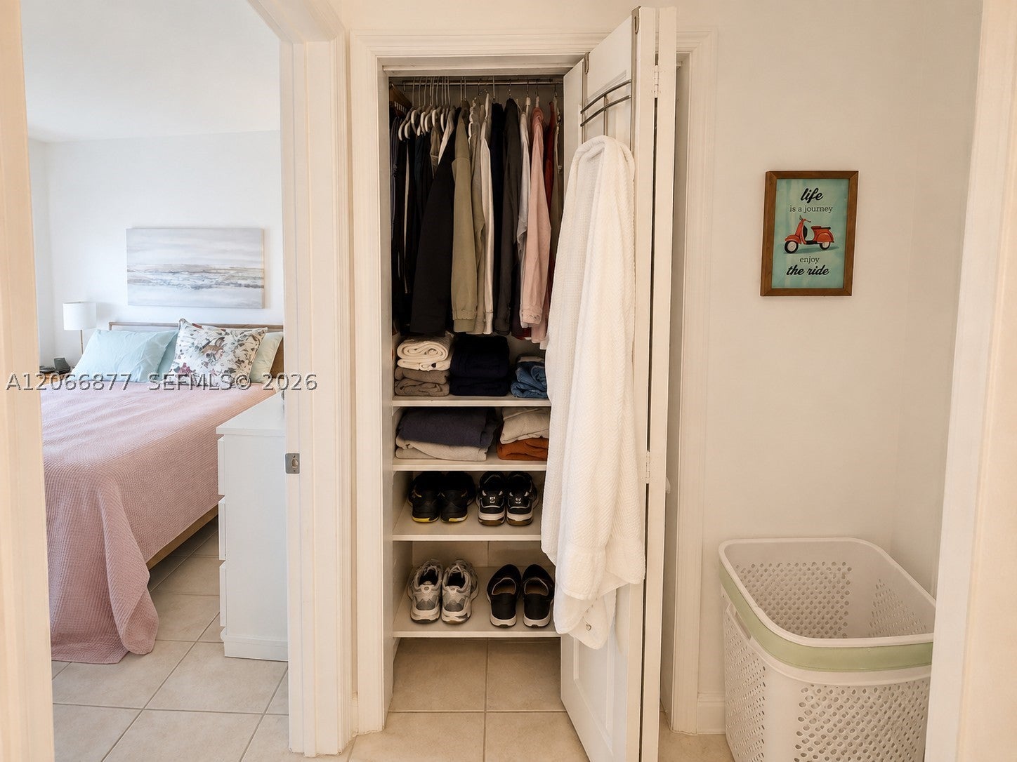 290 Sunrise Dr 205