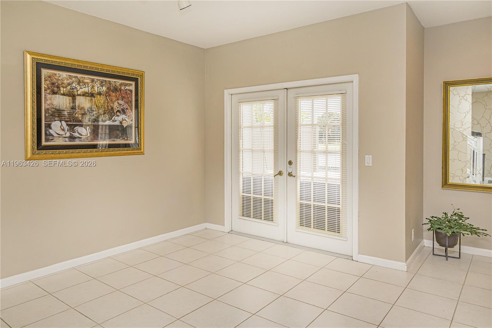 SUGAR POND MANOR OF WELLI - Residential Lease