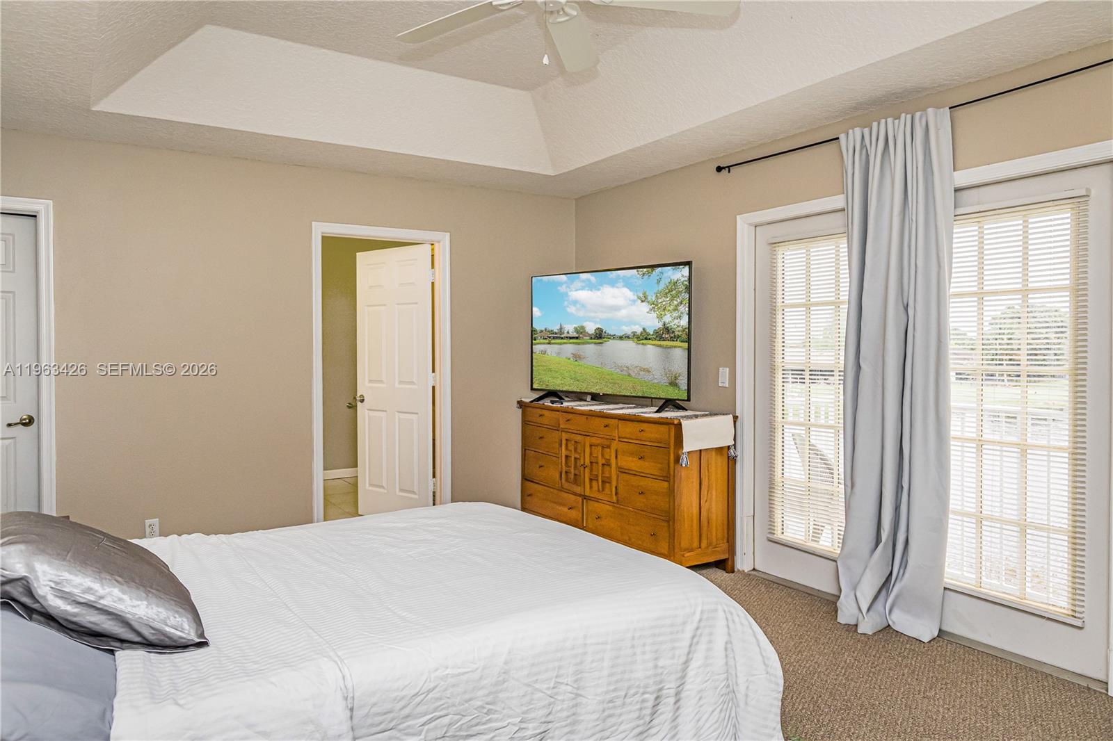 SUGAR POND MANOR OF WELLI - Residential Lease