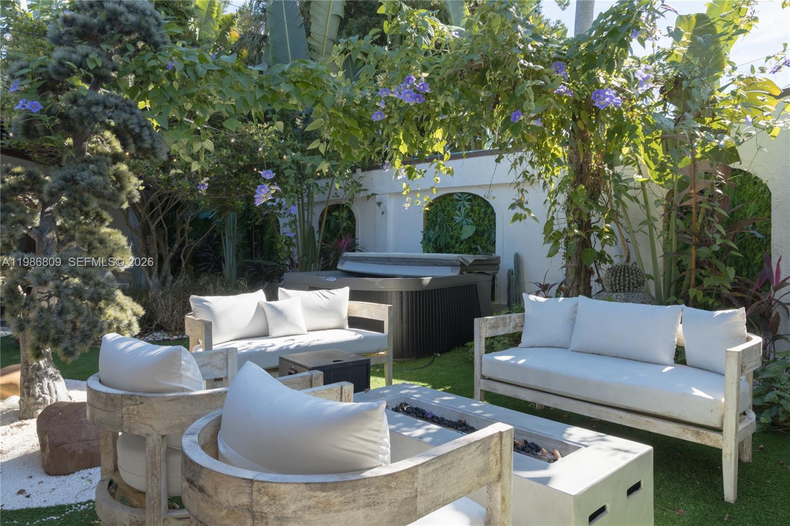 MIDDLE RIVER ESTATES - Residential