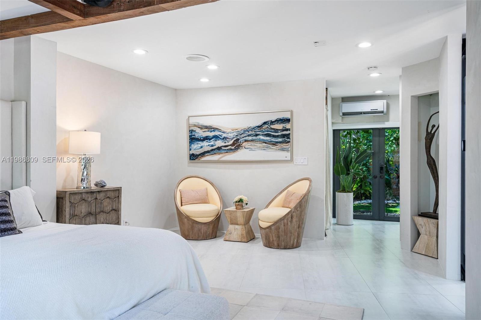 MIDDLE RIVER ESTATES - Residential