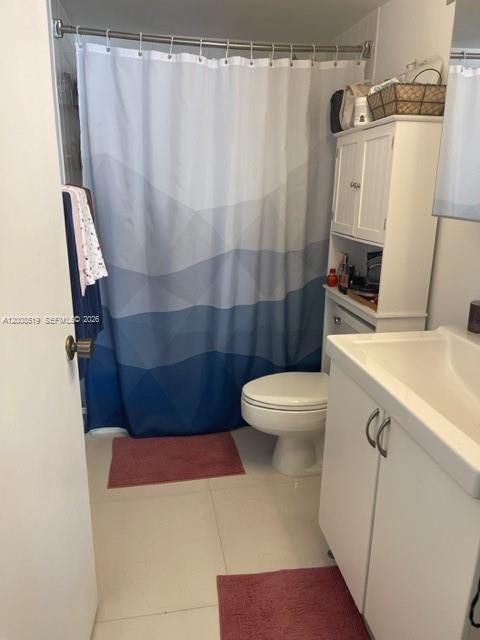BRICKELL PLACE CONDO - Residential