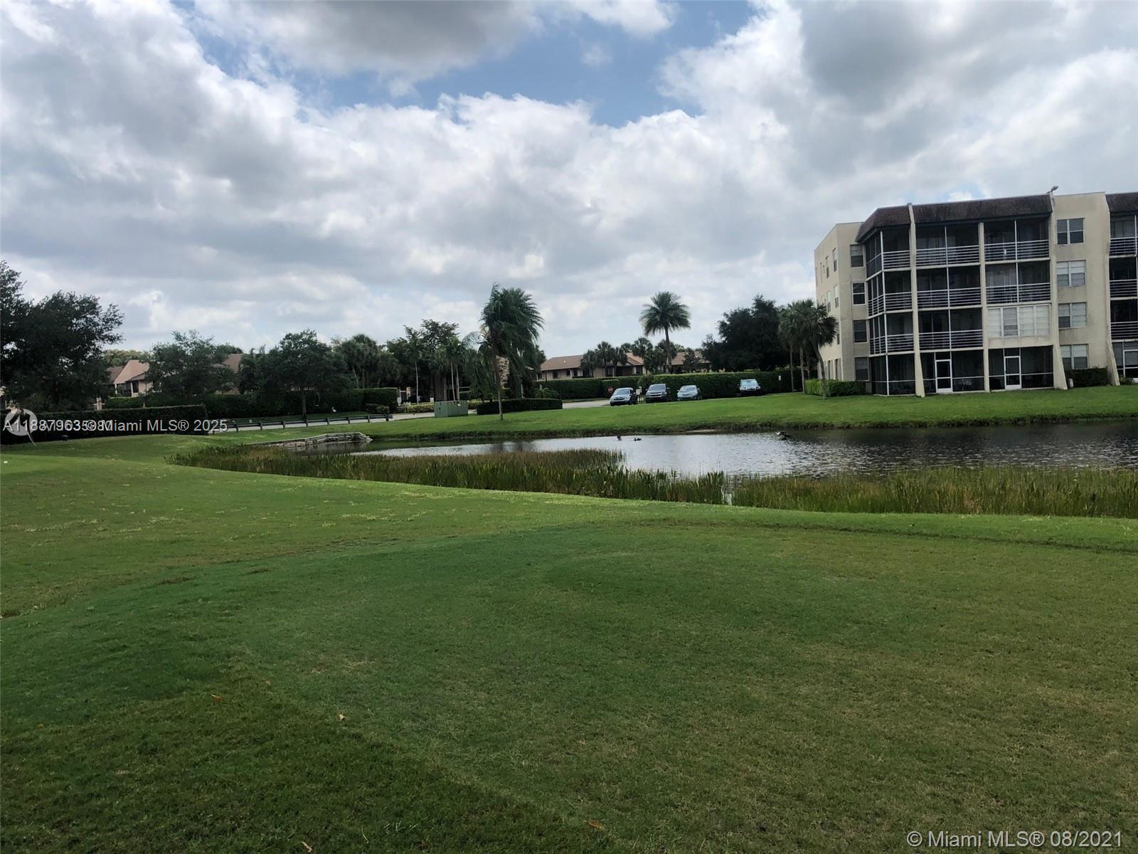 CONDO 21 OF WHITEHALL CON - Residential