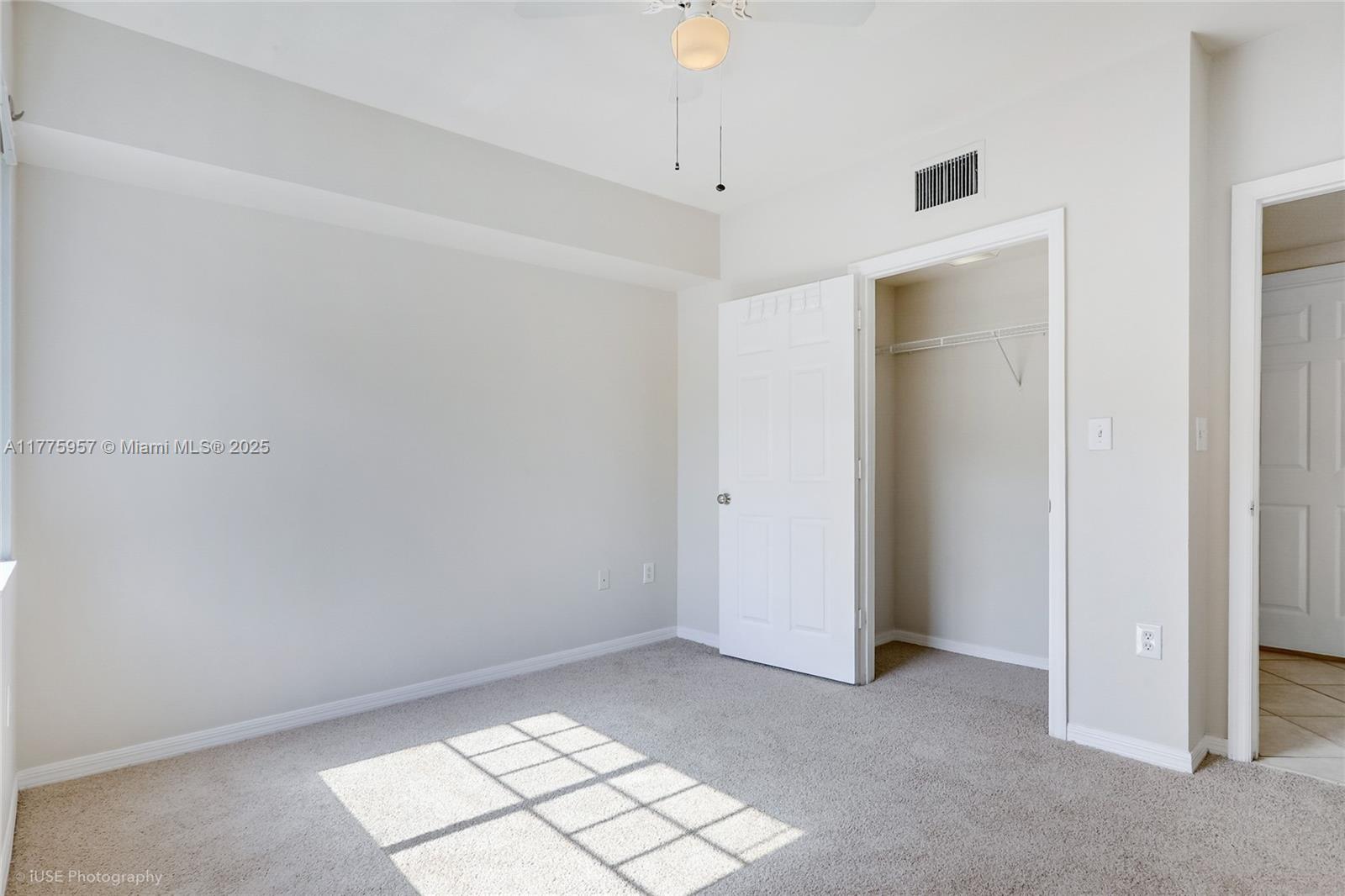 VILLAS AT EMERALD DUNES C - Residential