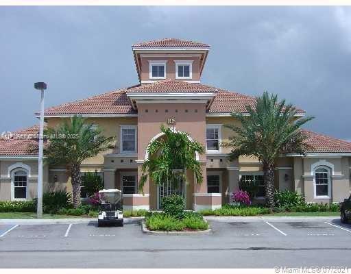 VILLAS AT EMERALD DUNES C - Residential
