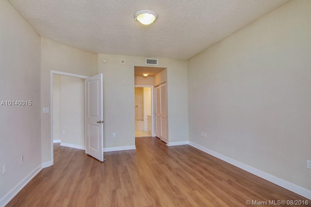 Flamingo South Beach - Residential Lease