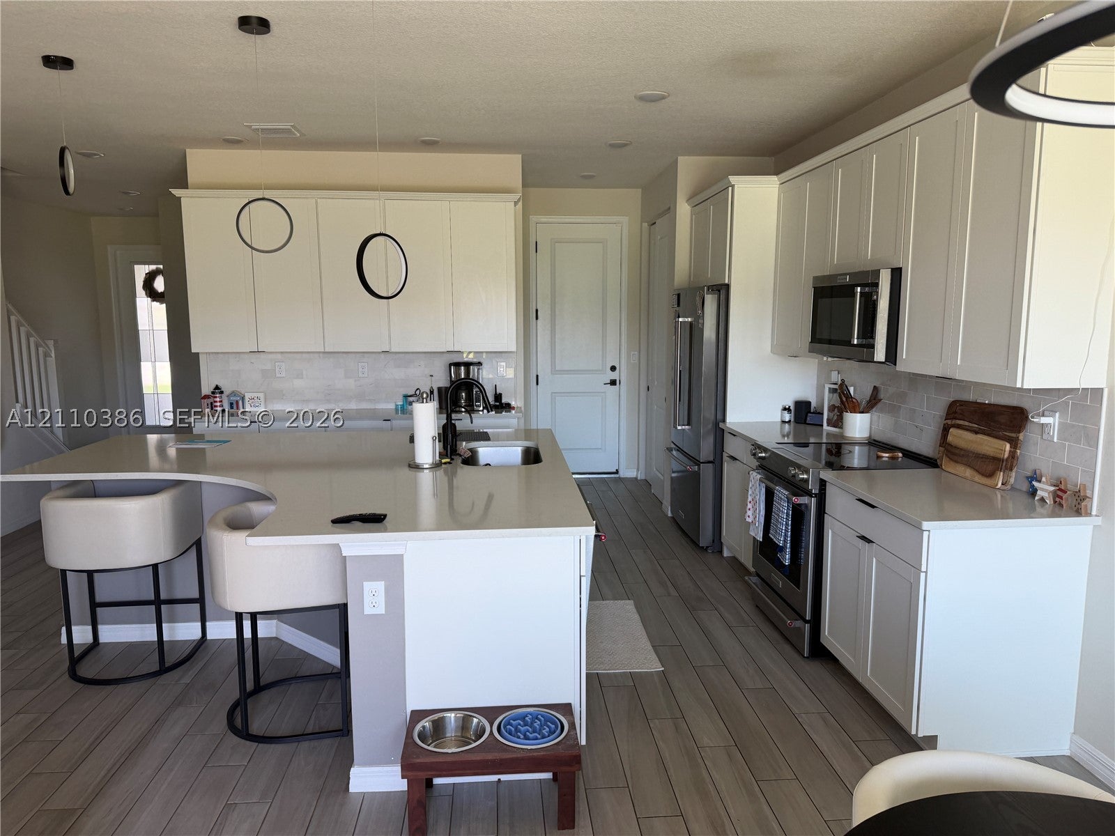 2162 Appleton Cir N