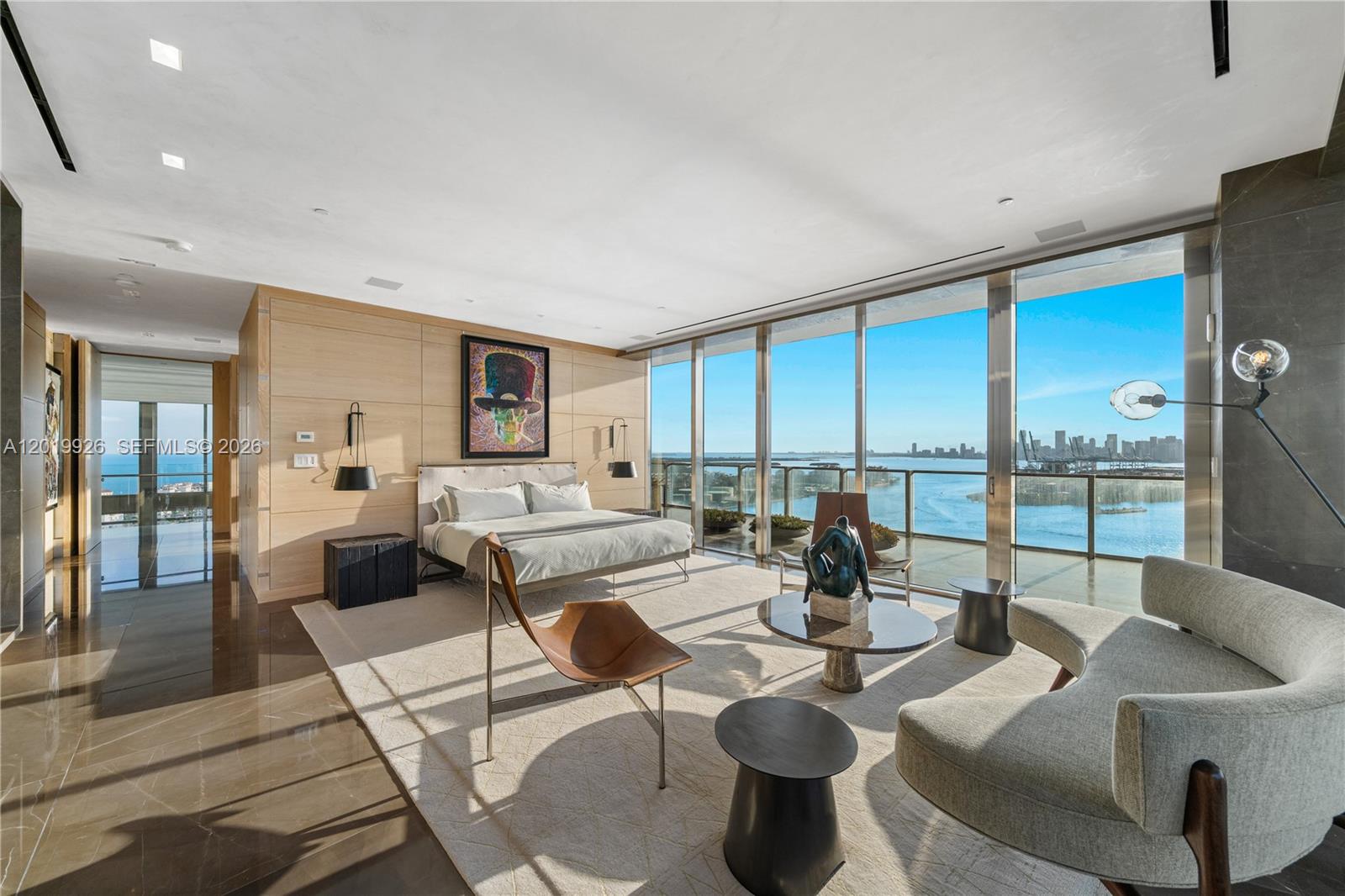 APOGEE CONDO - Residential