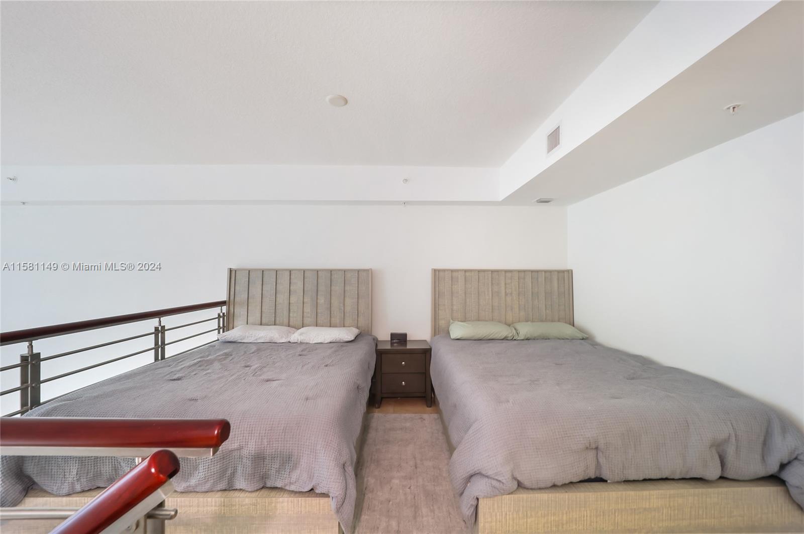 BRICKELL ON THE RIVER S T - Residential