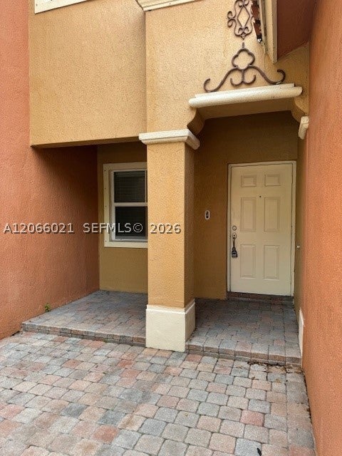 15242 SW 30th Ter 15242