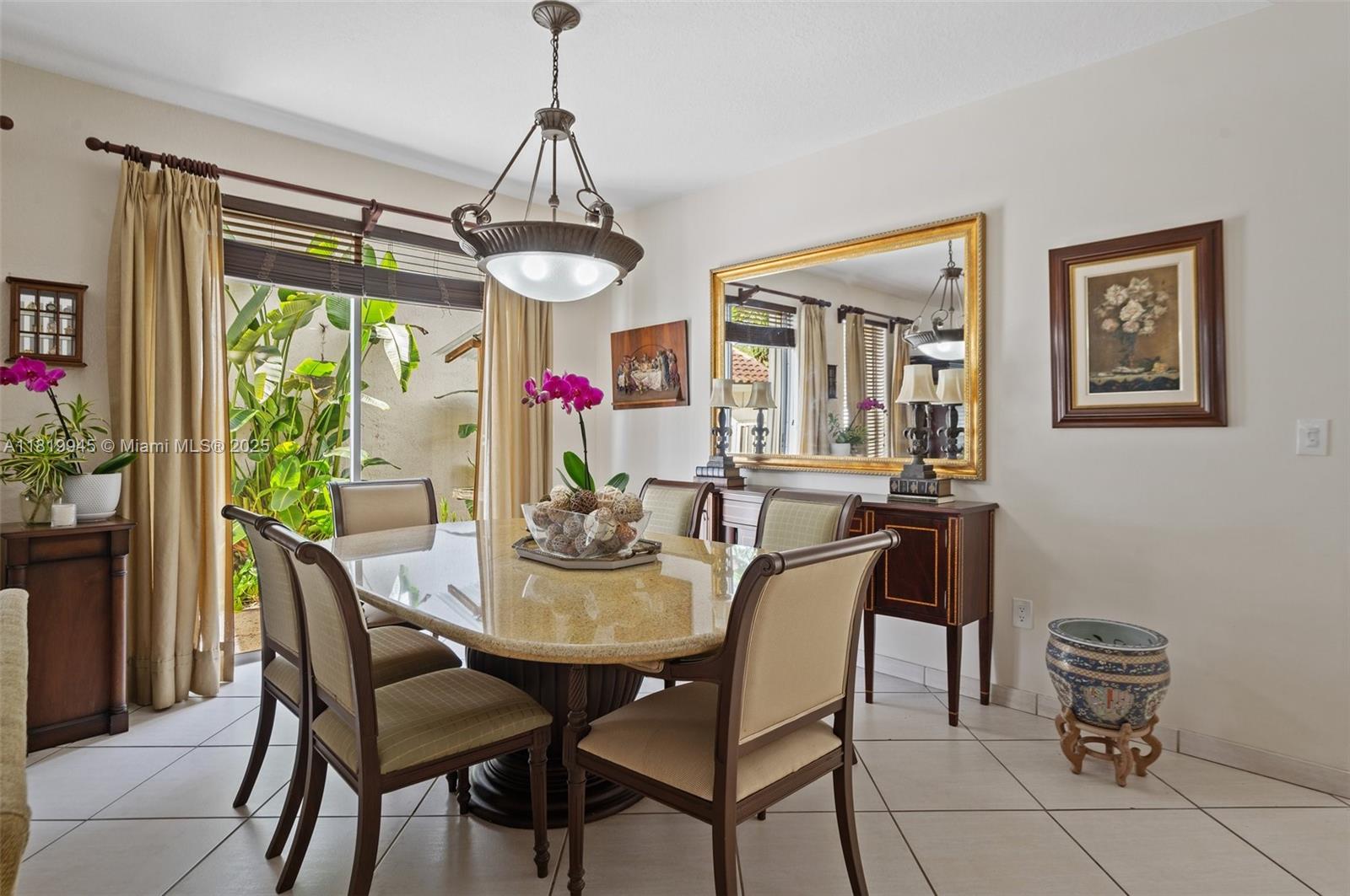 DORAL GLEN T-17816 - Residential