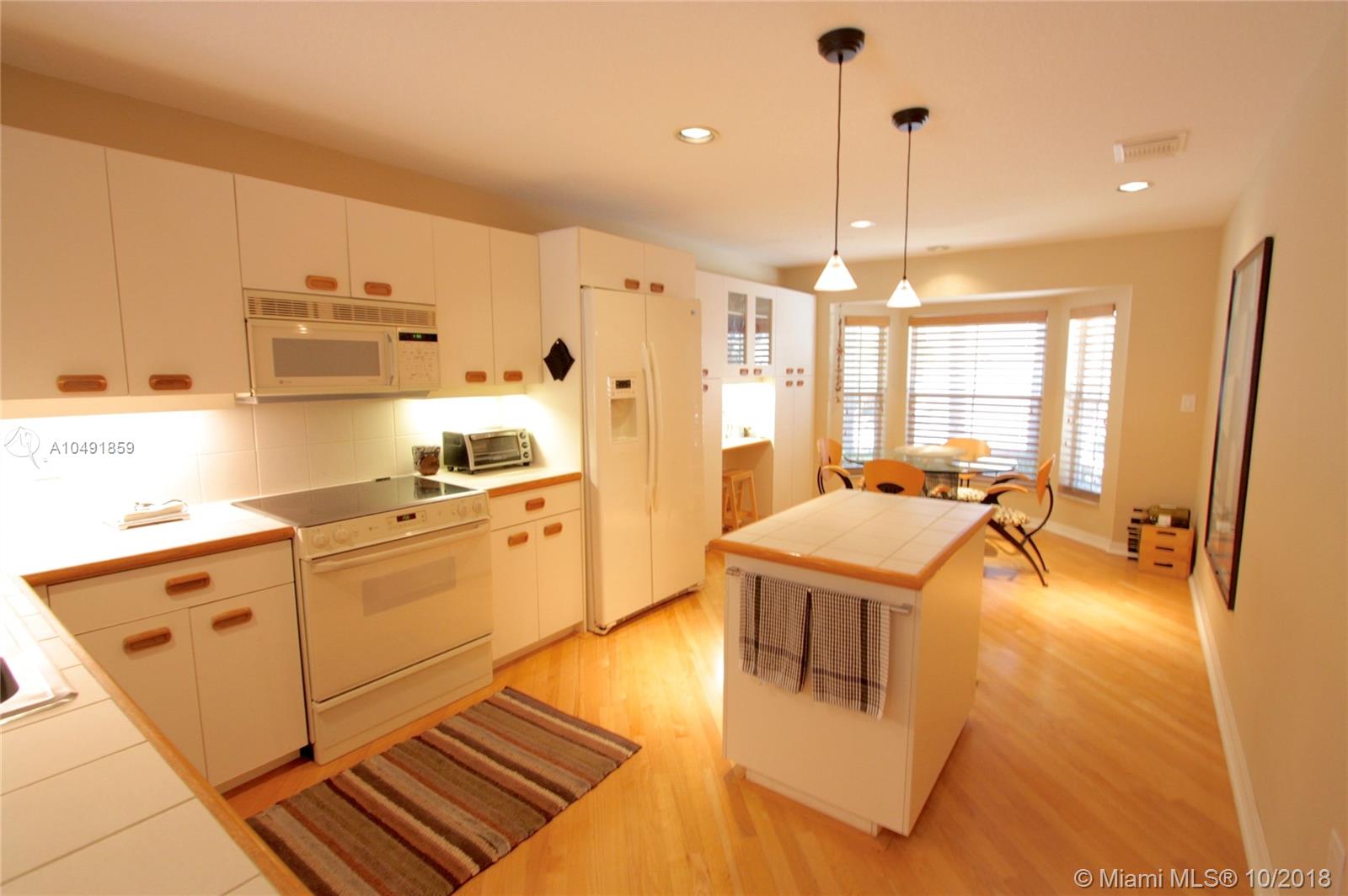 West Lake Village - Residential