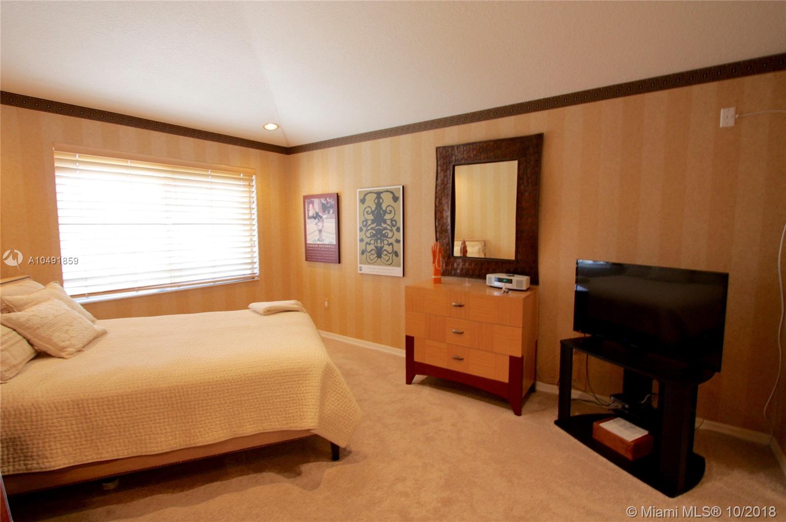 West Lake Village - Residential