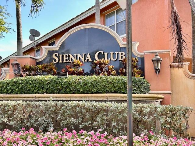 Lovely town home in the desirable community of Sienna Club, in the heart of Inverrary. Futuring 2 bed and 2 1/2 baths. Open layout of the living room and dining room, and half baths downstairs, with the kitchen lidding to the covered patio facing an open common green area, two bedrooms and two bath upstairs, full size stackable washer and dryer, ceiling fans. All ages can be rented right away, pool, pets ok.