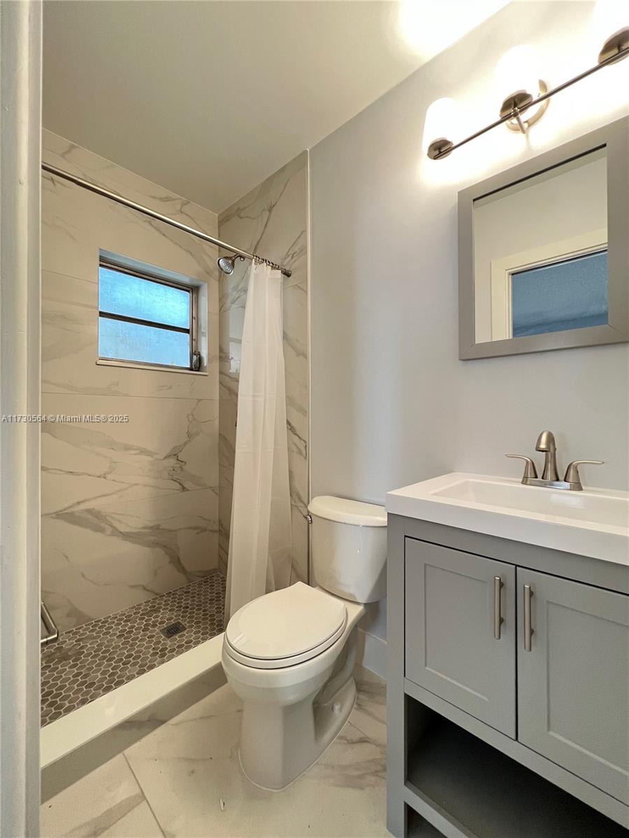 EAST SHENANDOAH - Residential Lease