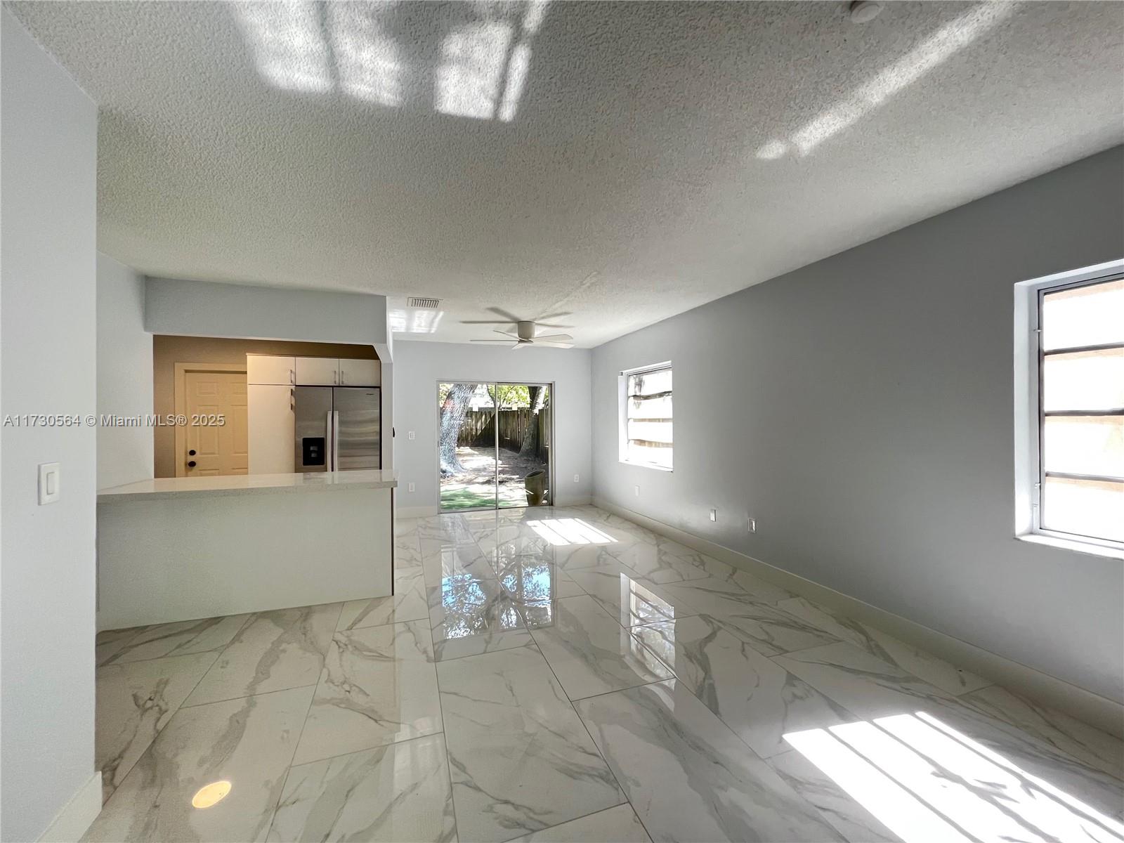 EAST SHENANDOAH - Residential Lease