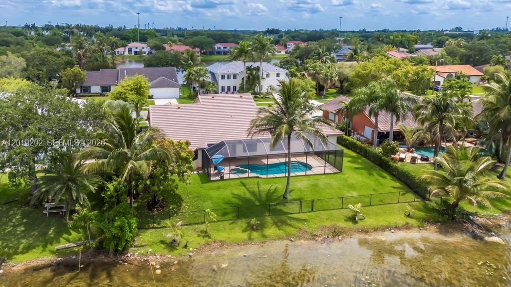 CHAPEL TRAIL REPLAT SECTI - Residential