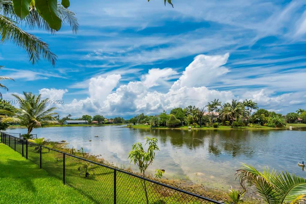 CHAPEL TRAIL REPLAT SECTI - Residential