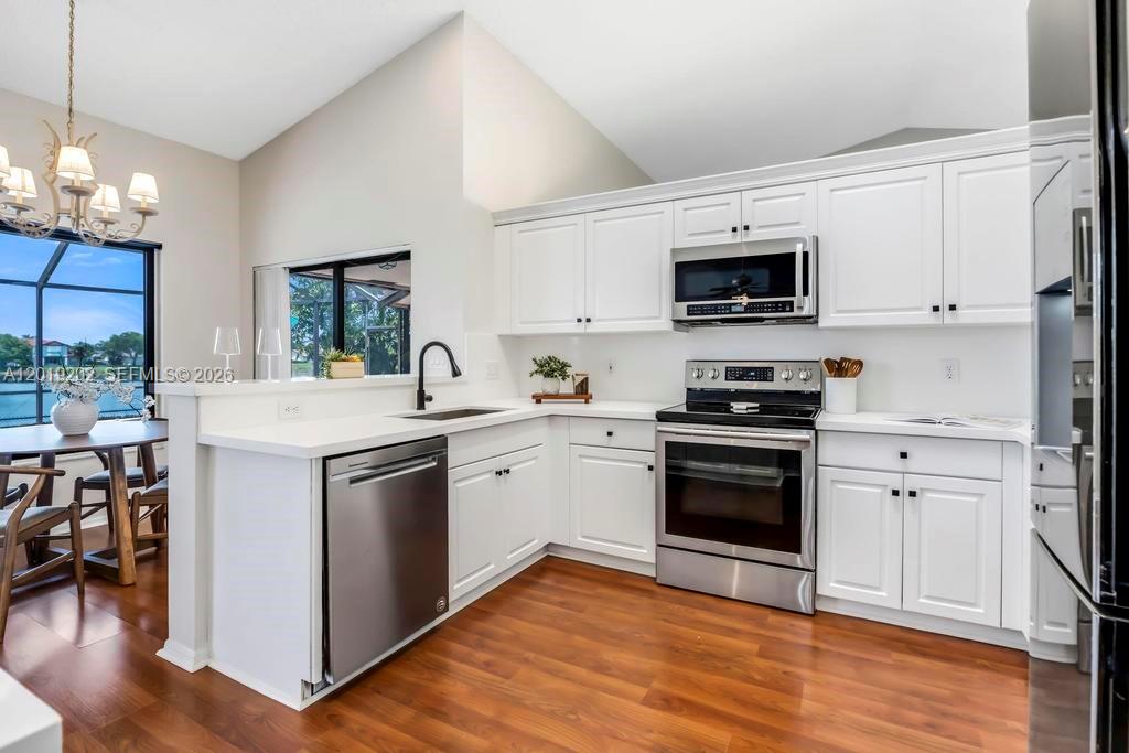 CHAPEL TRAIL REPLAT SECTI - Residential