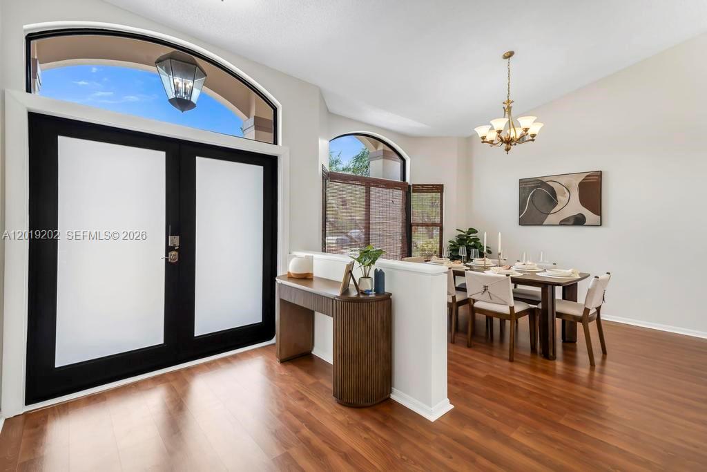 CHAPEL TRAIL REPLAT SECTI - Residential