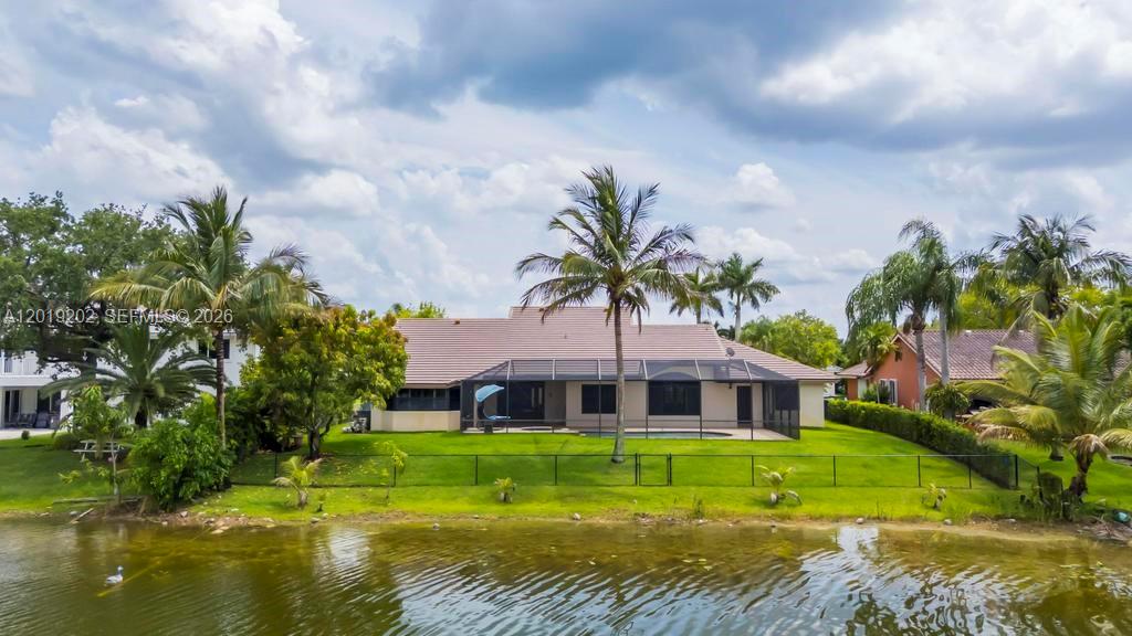 CHAPEL TRAIL REPLAT SECTI - Residential