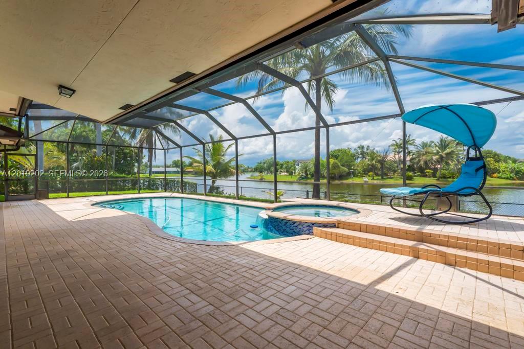 CHAPEL TRAIL REPLAT SECTI - Residential