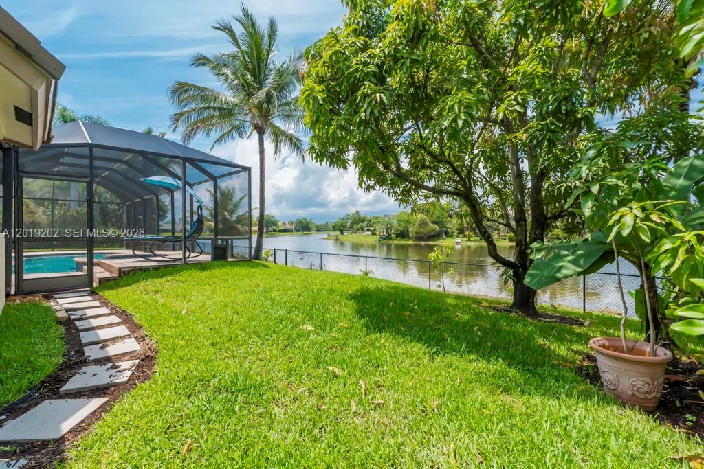 CHAPEL TRAIL REPLAT SECTI - Residential