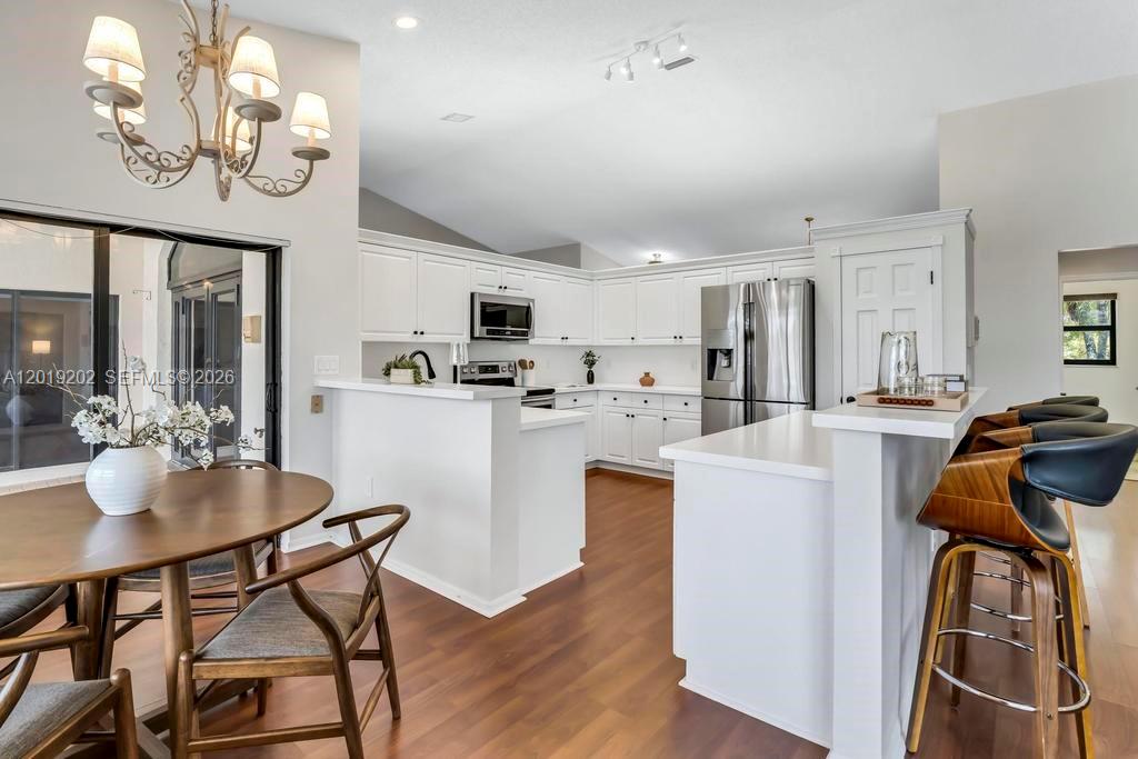 CHAPEL TRAIL REPLAT SECTI - Residential