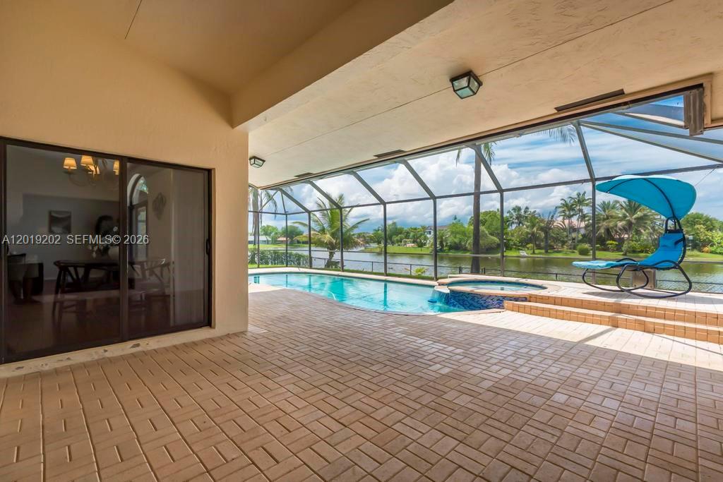 CHAPEL TRAIL REPLAT SECTI - Residential