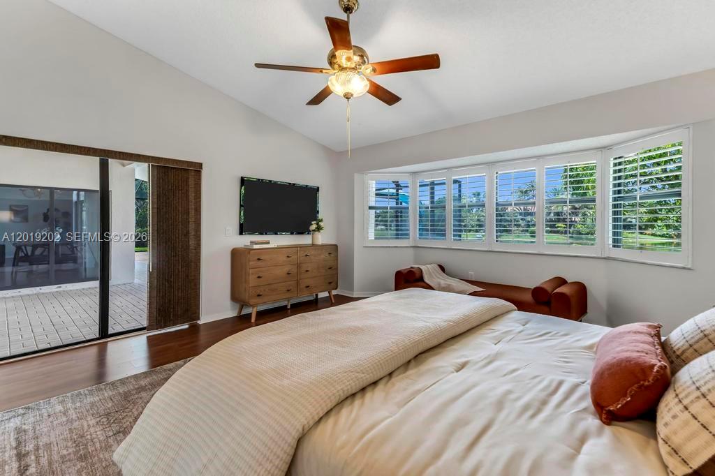CHAPEL TRAIL REPLAT SECTI - Residential