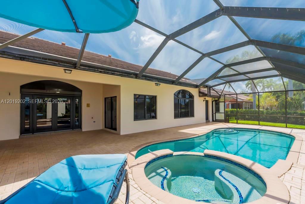 CHAPEL TRAIL REPLAT SECTI - Residential