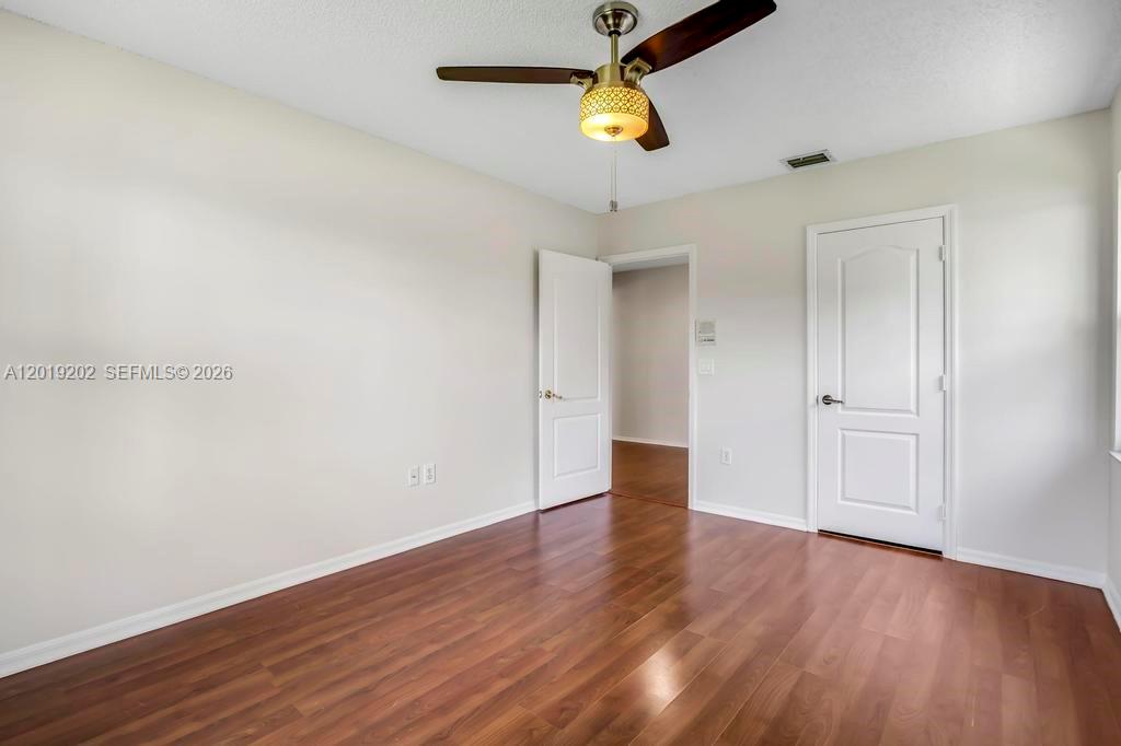 CHAPEL TRAIL REPLAT SECTI - Residential