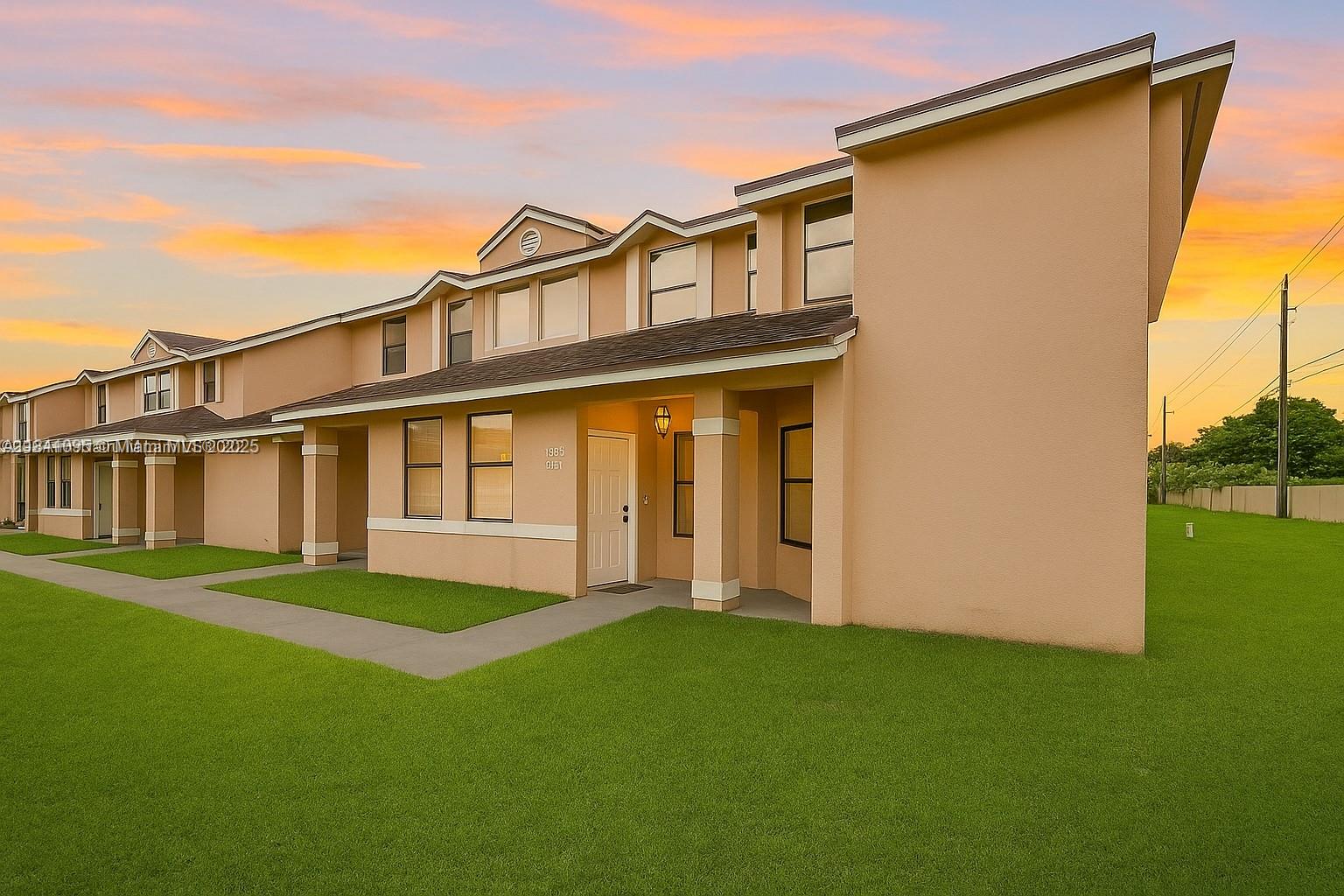 Property for Sale at 2283 Sw 80th Ter 2283, Miramar, Broward County, Florida - Bedrooms: 2 
Bathrooms: 2  - $280,000