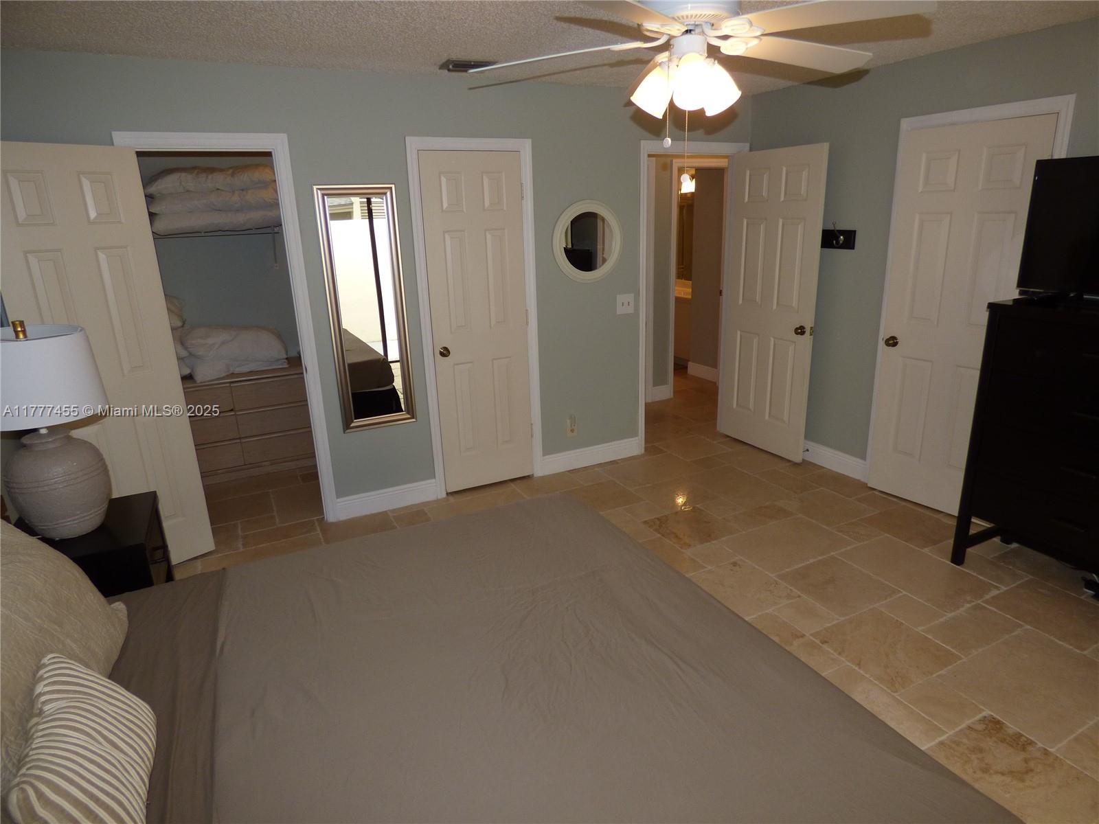 VIA DEL MAR CONDO - Residential Lease