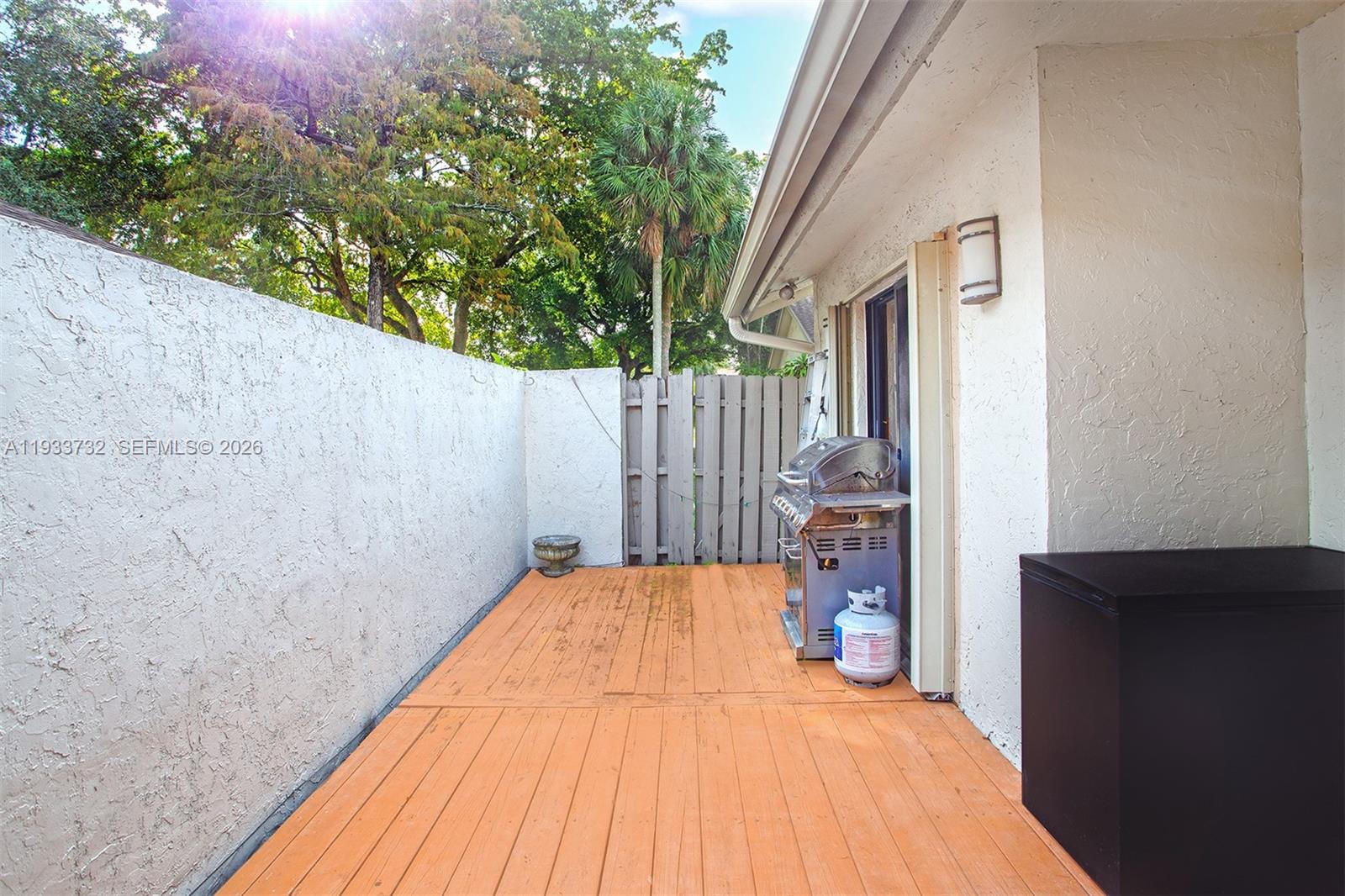 PINES OF OAKLAND FOREST W - Residential