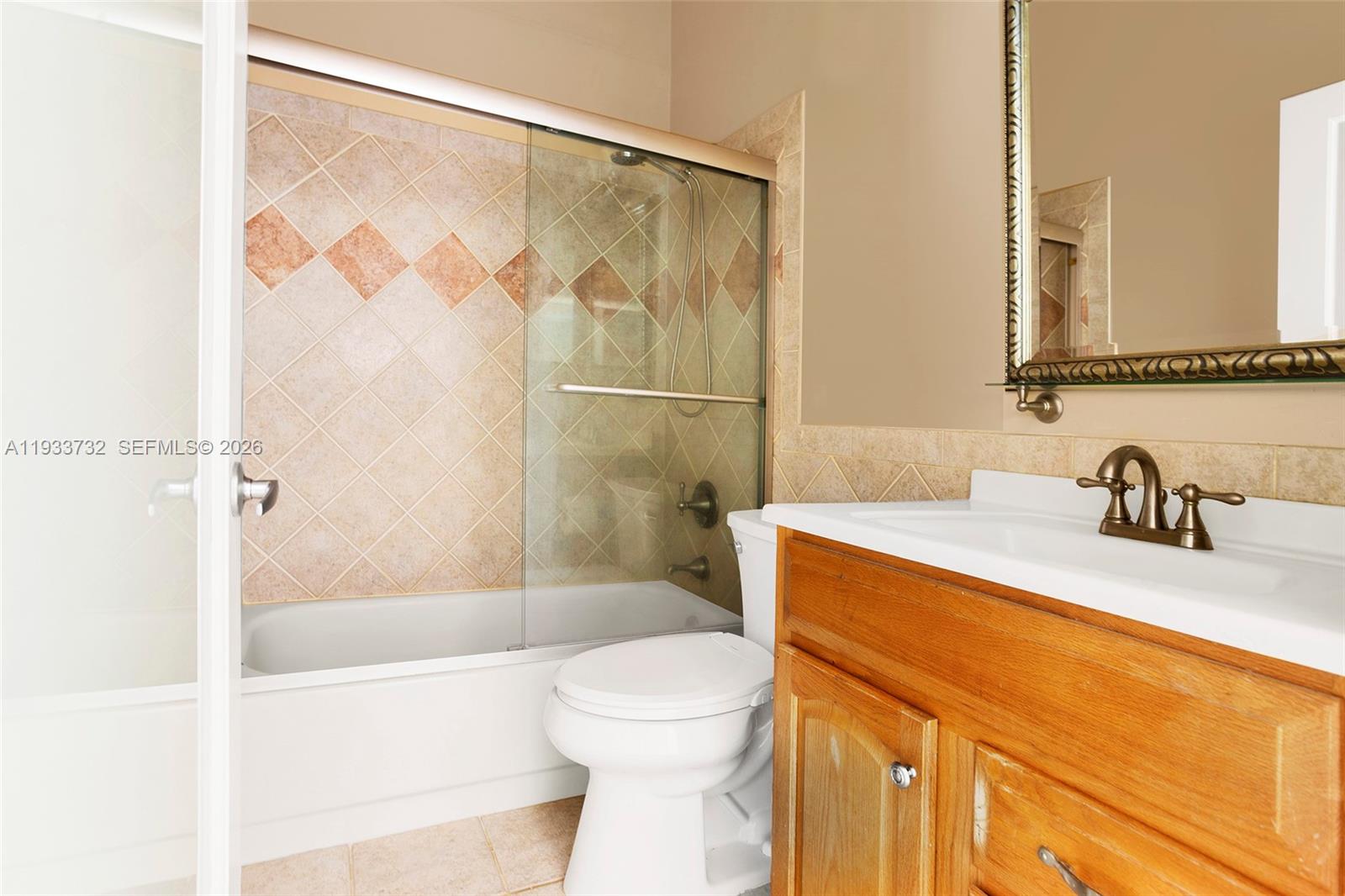 PINES OF OAKLAND FOREST W - Residential