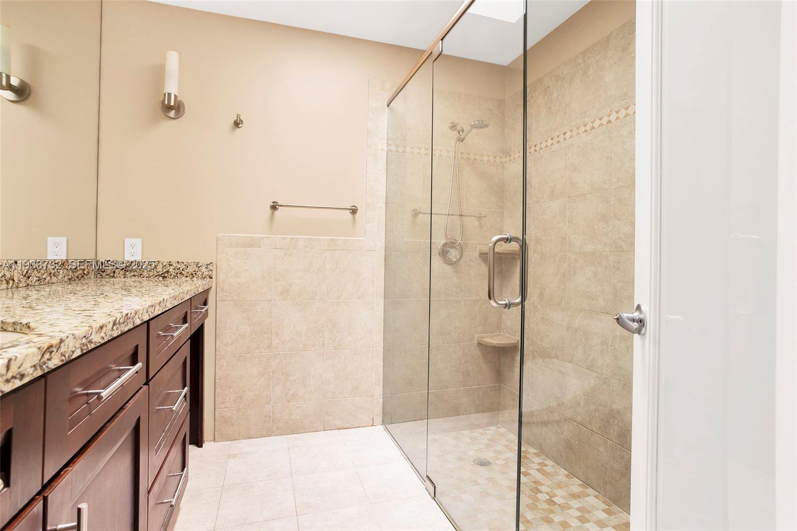 PINES OF OAKLAND FOREST W - Residential