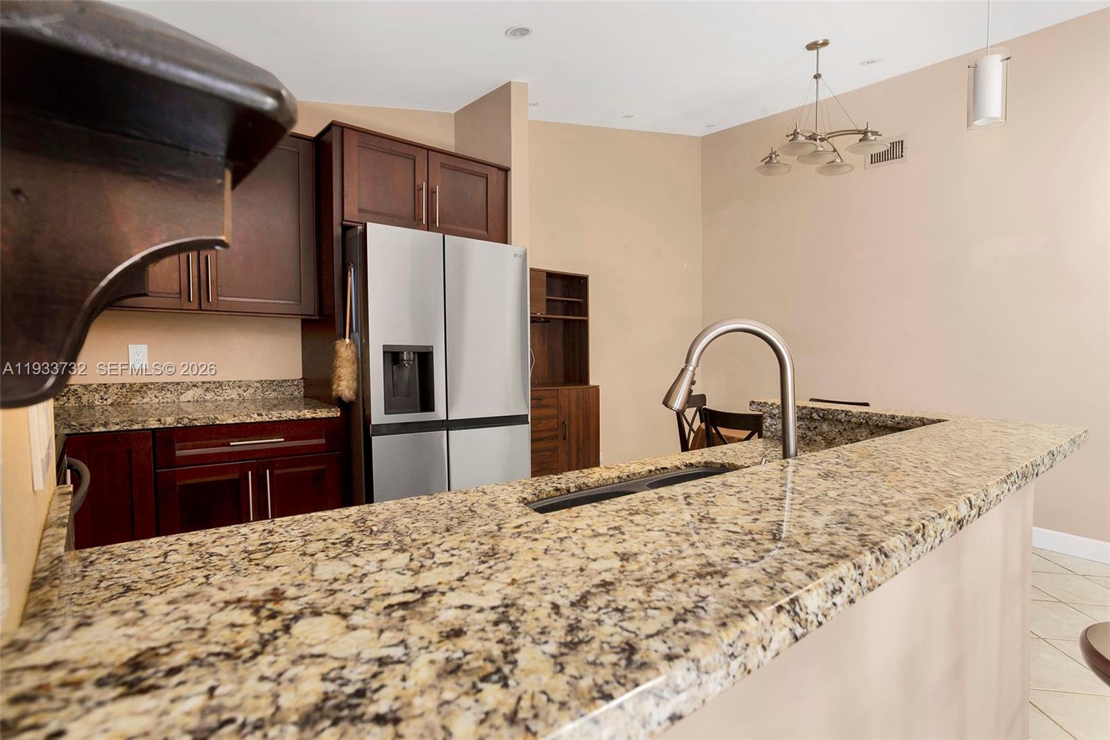 3074 S Oakland Forest Dr 702